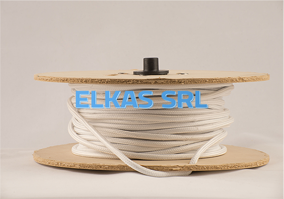 Nuestros cables cuentan con certificación. Además cuentan con un proceso de pegado que evita que se despelucen en su armado.